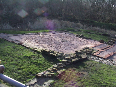 CaerlavarockCastle 009